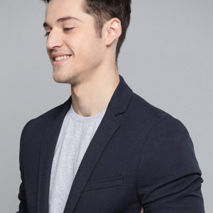 Men Solid Single-Breasted Regular Fit Casual Blazer